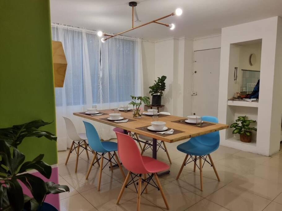 El Jardin De Manila Apartment เมเดยิน ภายนอก รูปภาพ